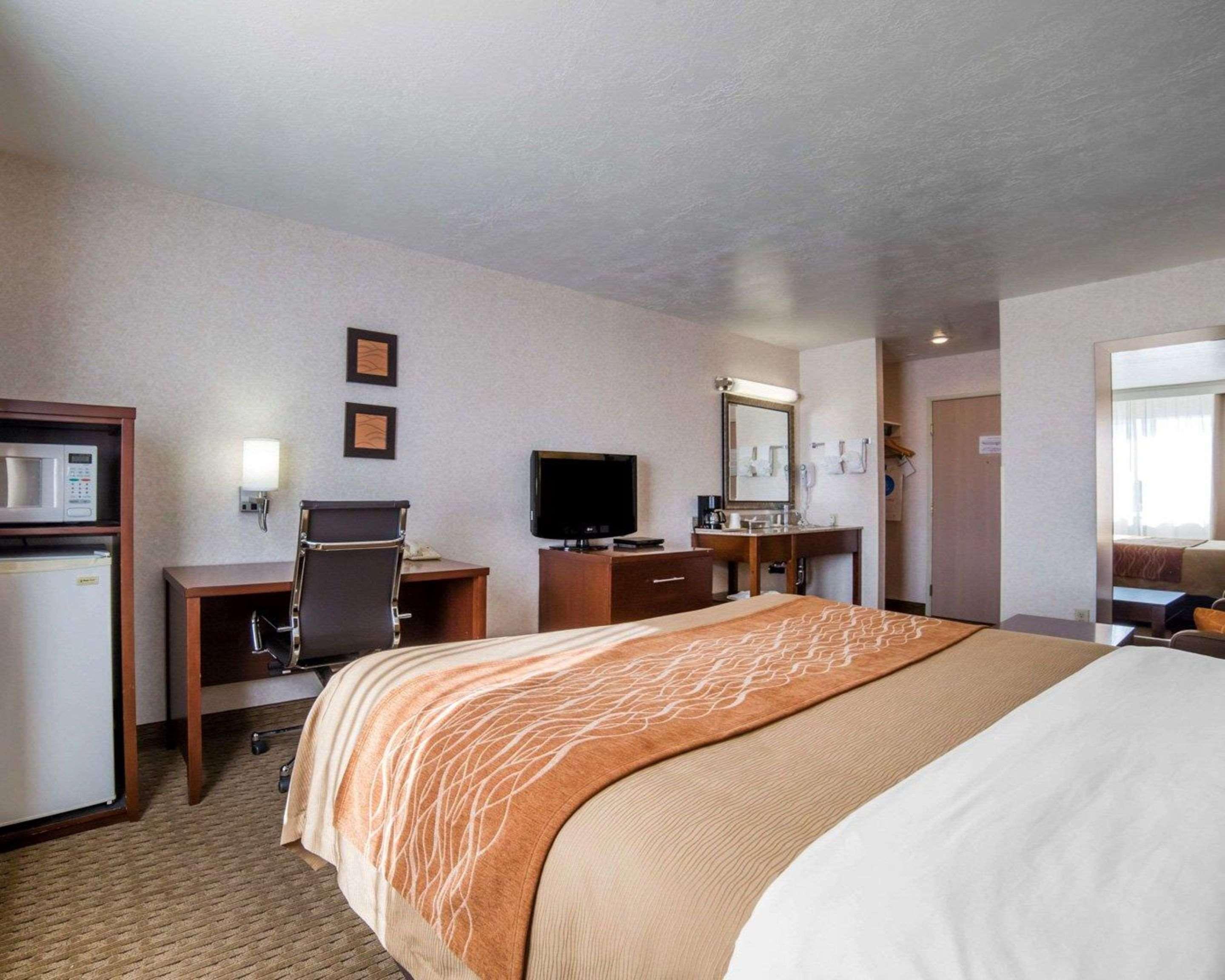 Comfort Inn אלקו מראה חיצוני תמונה