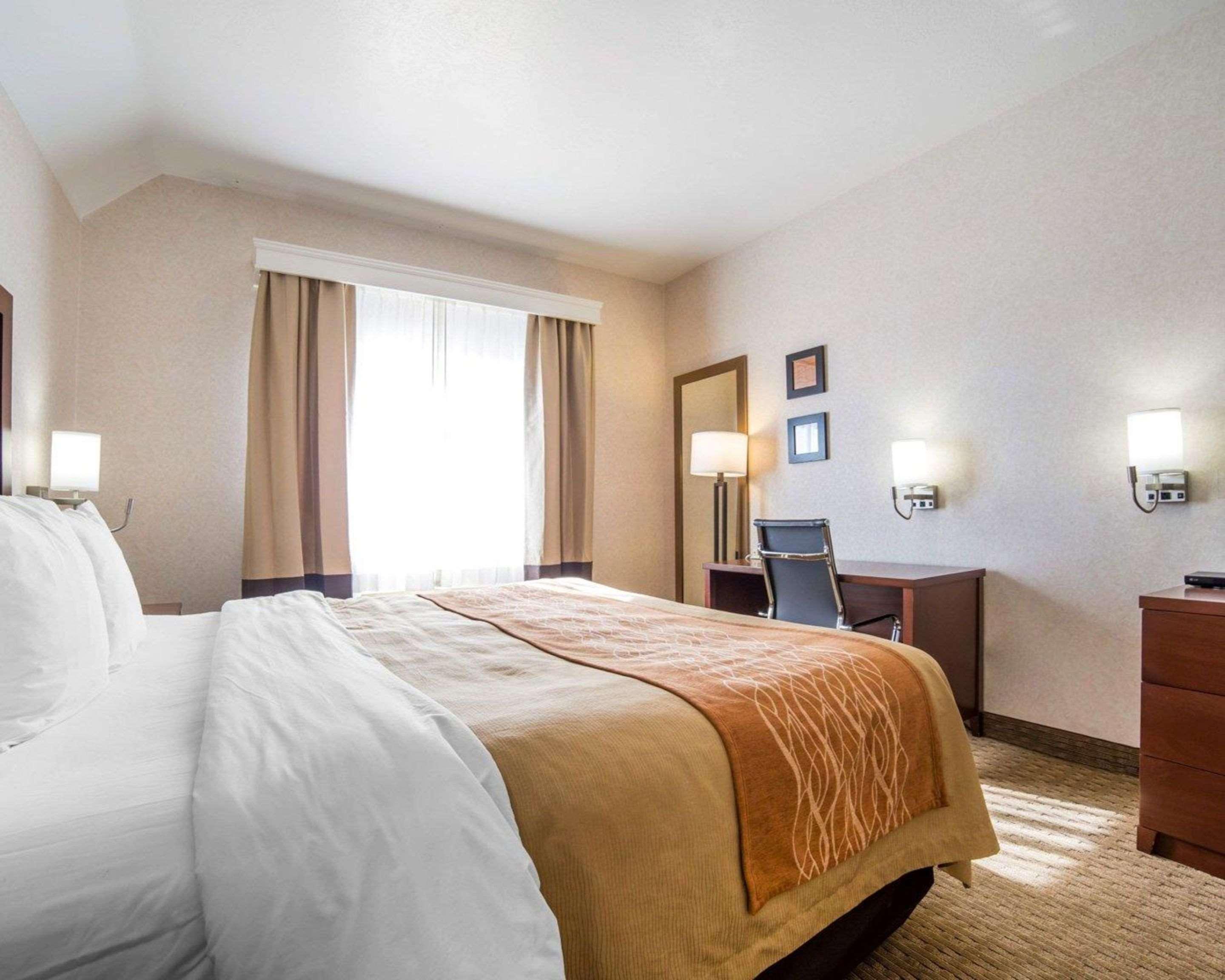 Comfort Inn אלקו מראה חיצוני תמונה