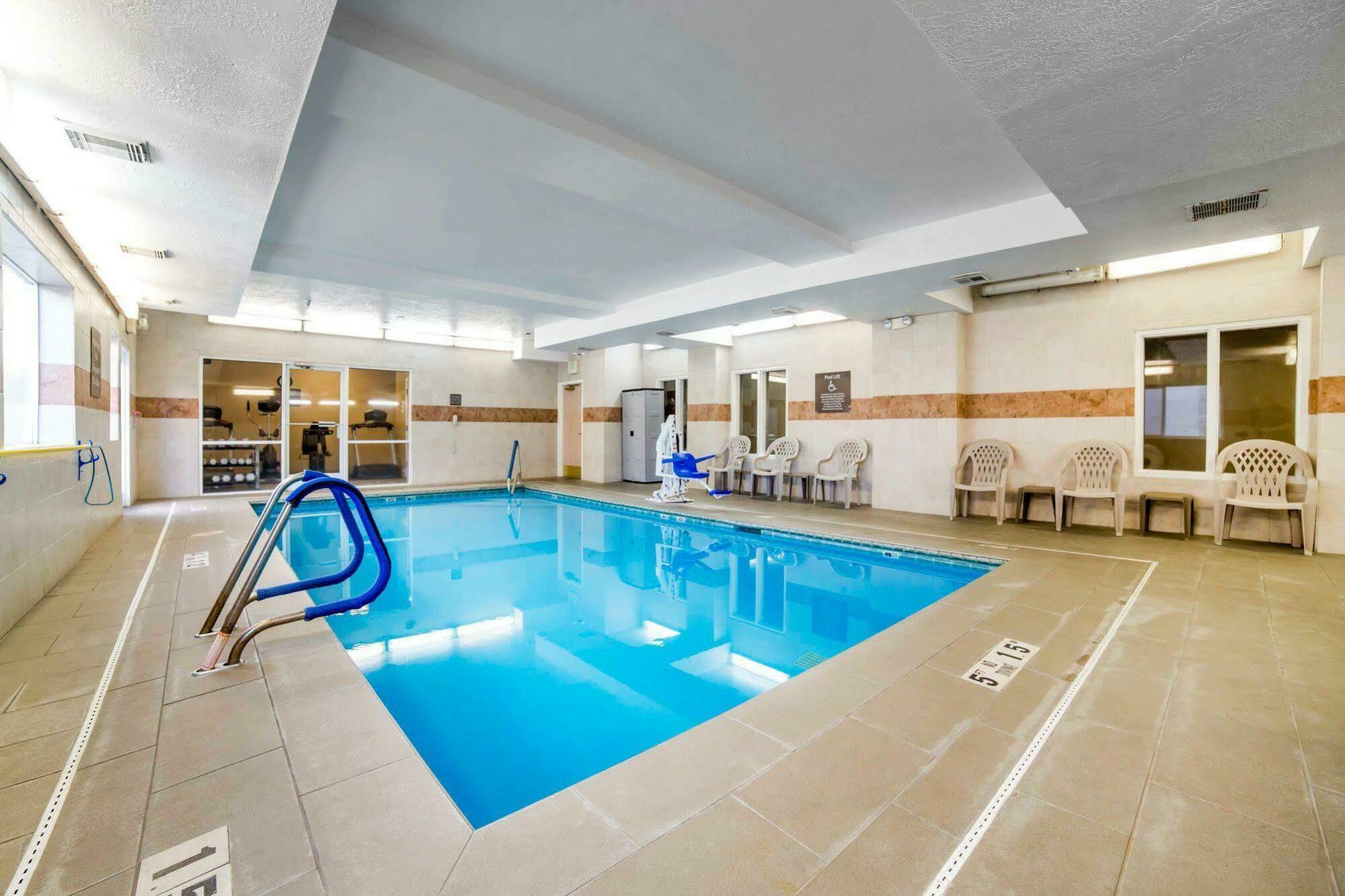 Comfort Inn אלקו מראה חיצוני תמונה